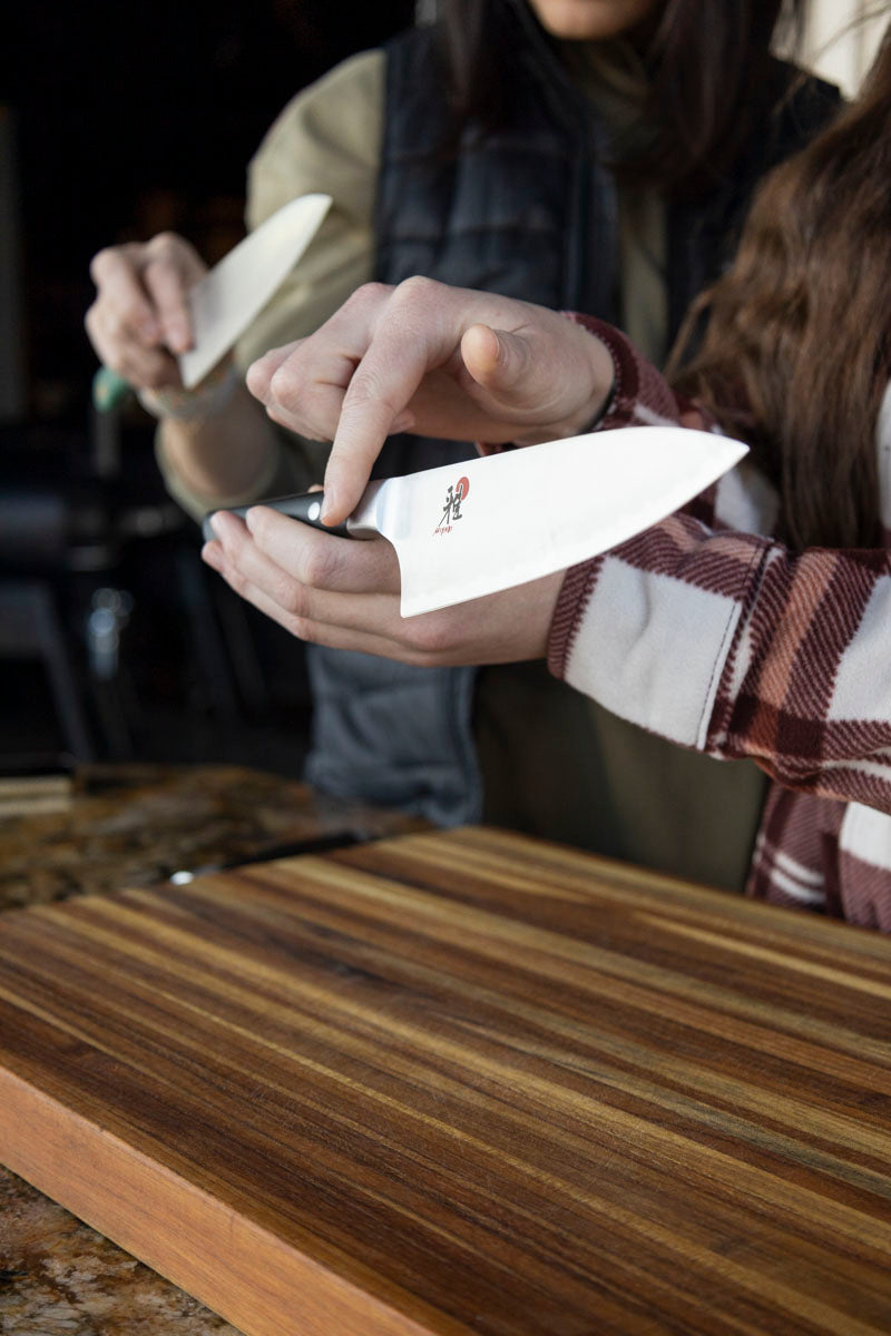 What Makes a Chef’s Knife a Chef’s Knife?